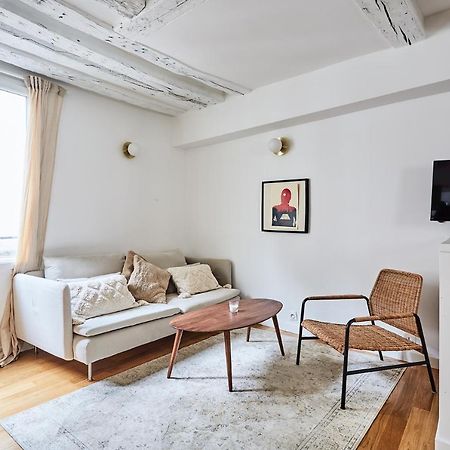 Apartment Saint Germain Des Pres By Studio Prestige Paris Bagian luar foto