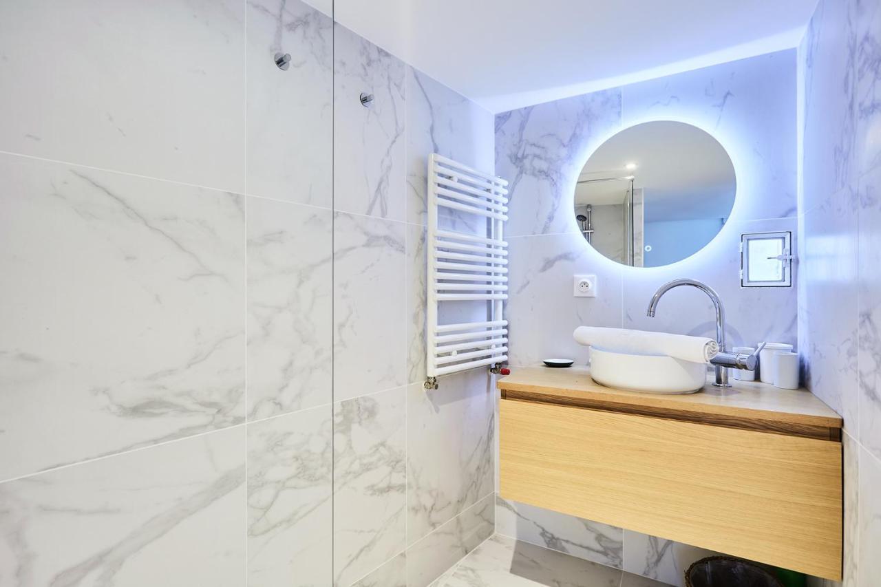Apartment Saint Germain Des Pres By Studio Prestige Paris Bagian luar foto
