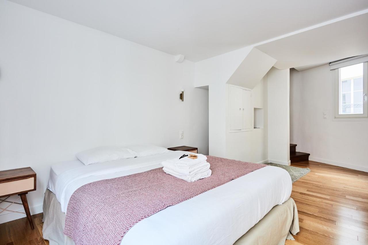 Apartment Saint Germain Des Pres By Studio Prestige Paris Bagian luar foto