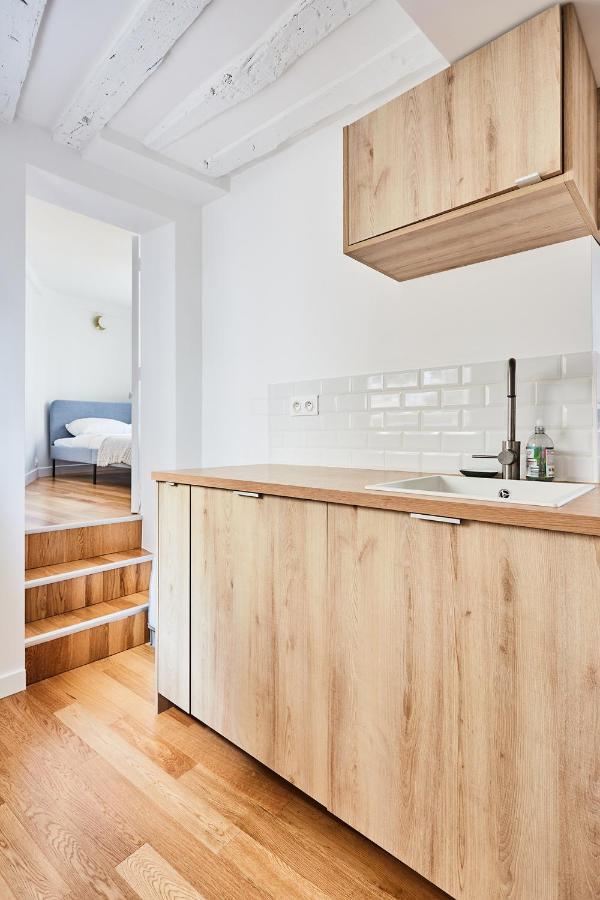 Apartment Saint Germain Des Pres By Studio Prestige Paris Bagian luar foto